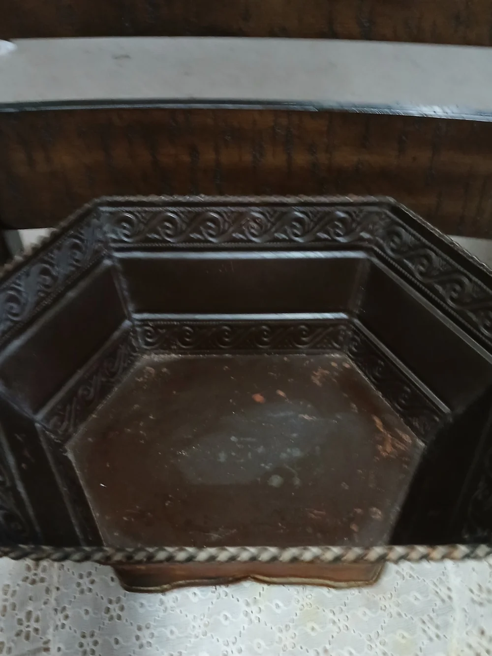 Source Unknown Brown and Gold Hexagonal Decorative Planter